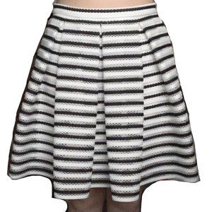 SOPRANO STRIPED EYELET LACE SKIRT